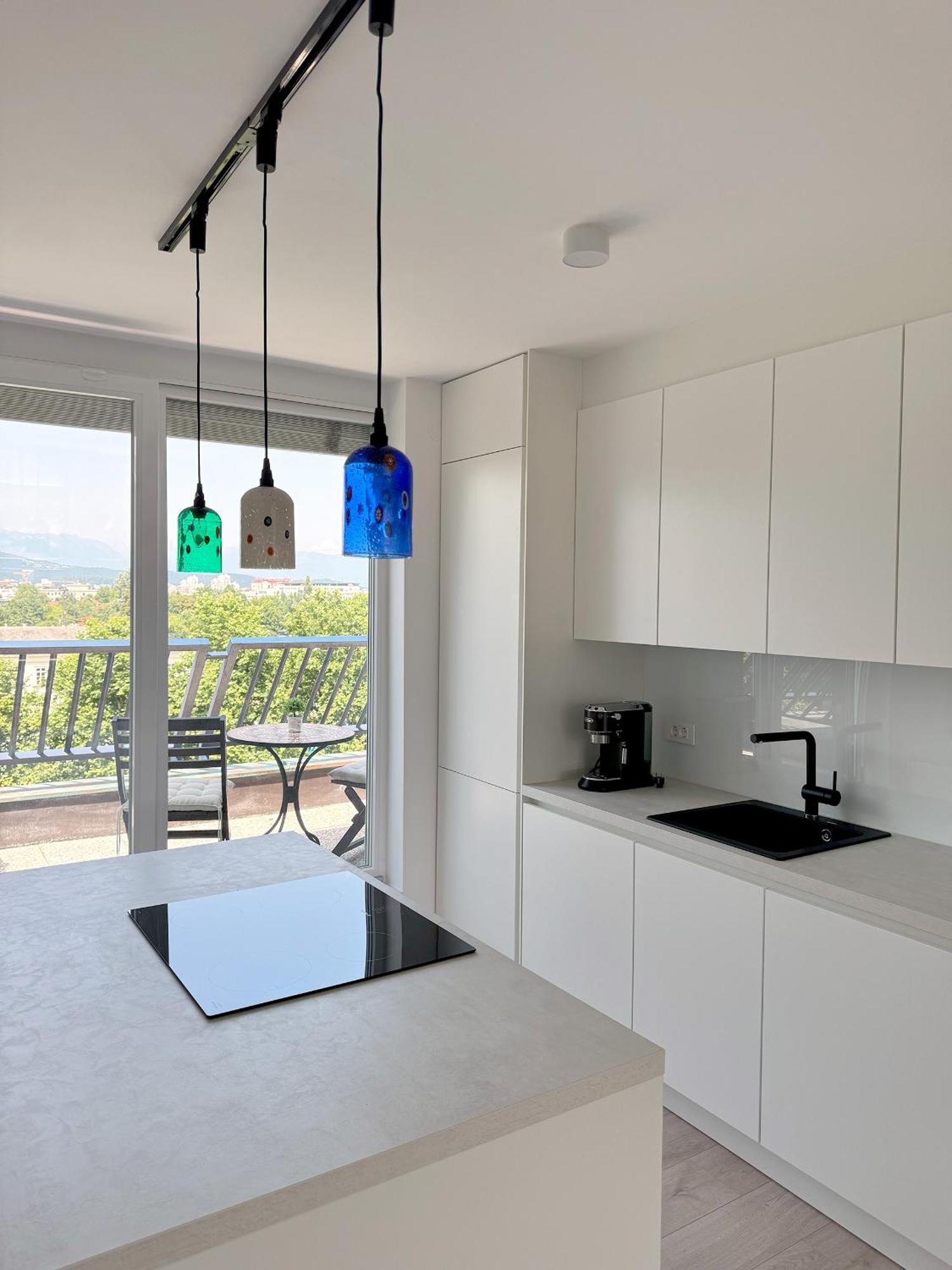 Luxe Penthouse With A Castle View Ljubljana Bagian luar foto